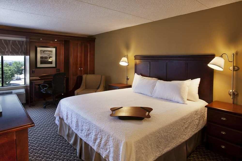 Spark By Hilton Colorado Springs I 25 Central Exterior photo
